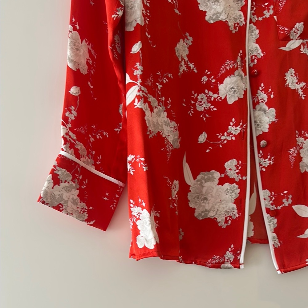 Alice + Olivia Red and White Floral Top - Picture 5 of 6